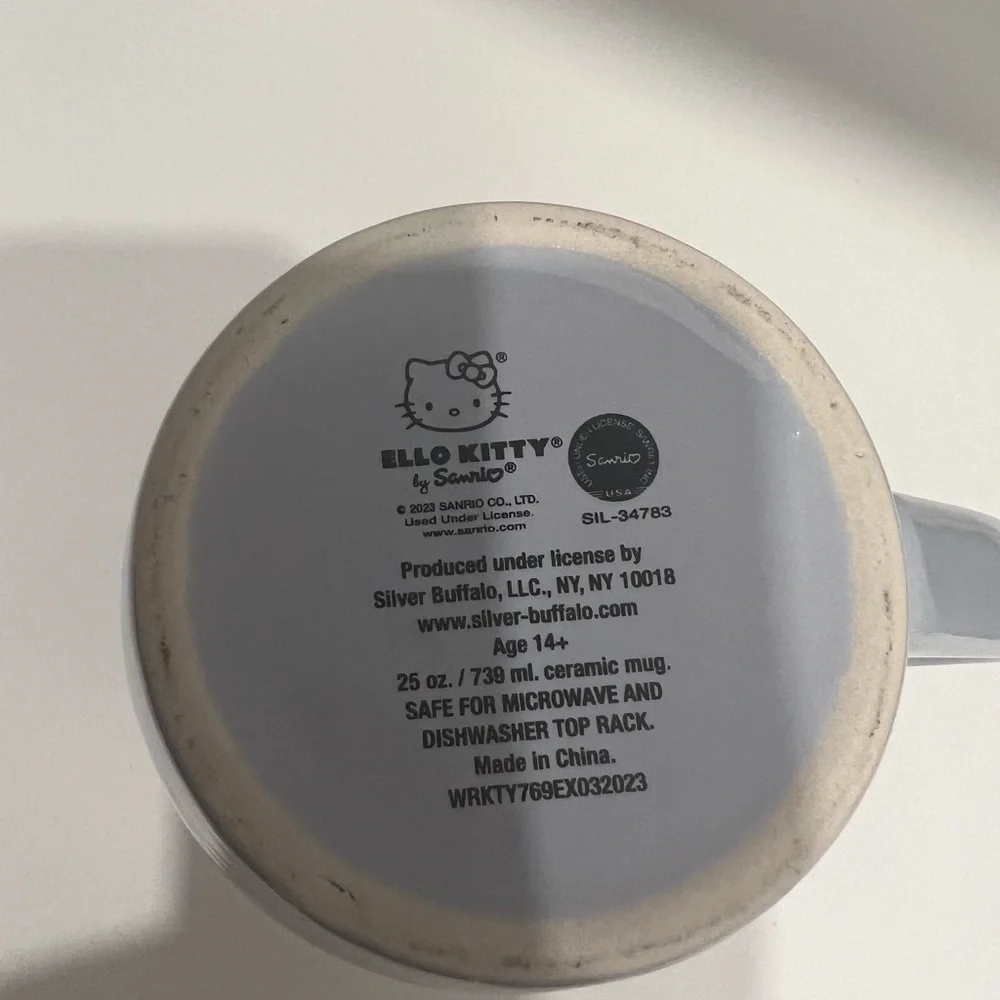 Hello Kitty by Sanrio 25 oz Main Character Energy Ceramic Mug New!